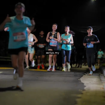 Runner Photo 3680019