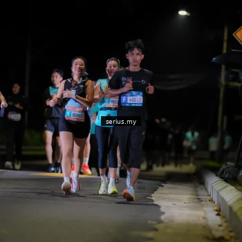 Runner Photo 3680075