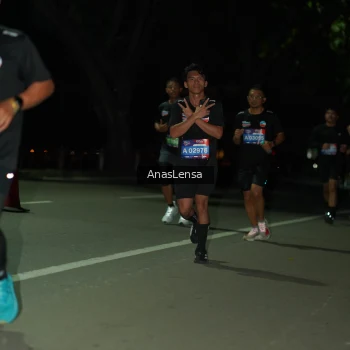 Runner Photo 3680092