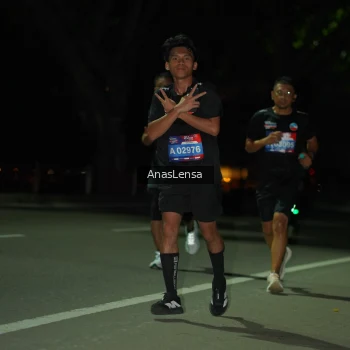 Runner Photo 3680132
