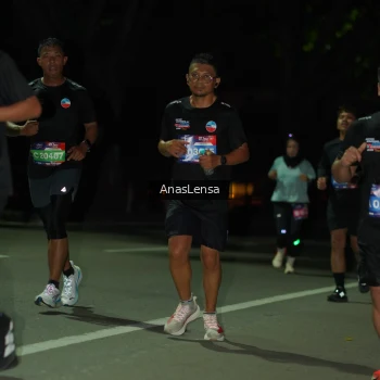 Runner Photo 3680149