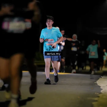 Runner Photo 3680158