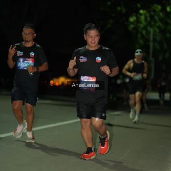 Runner Photo 3680167