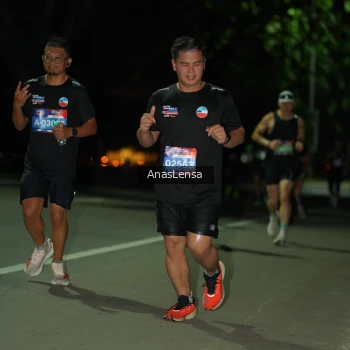 Runner Photo 3680174