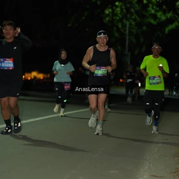Runner Photo 3680188