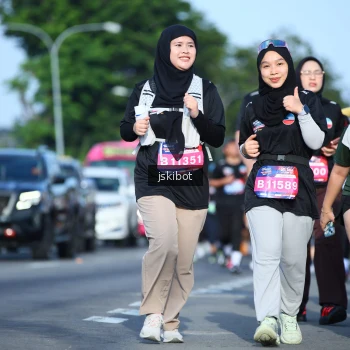 Runner Photo 3680214