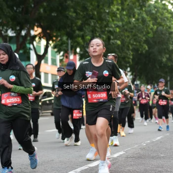 Runner Photo 3680222