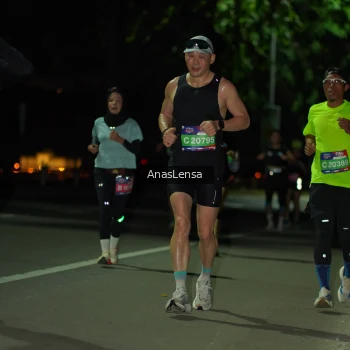Runner Photo 3680224