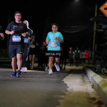 Runner Photo 3680236