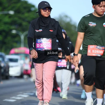 Runner Photo 3680237
