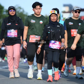 Runner Photo 3680258