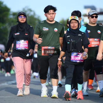 Runner Photo 3680261