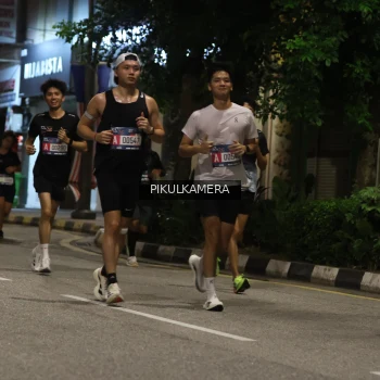 Runner Photo 3680263