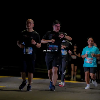Runner Photo 3680274