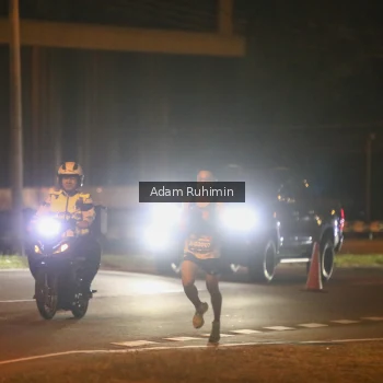 Runner Photo 3680306