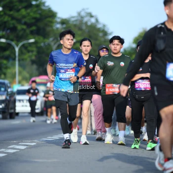 Runner Photo 3680326