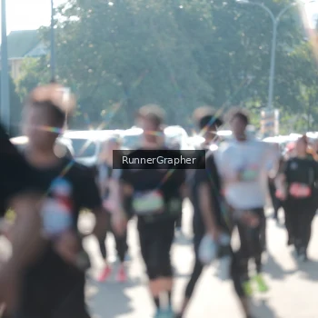 Runner Photo 3680350