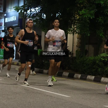 Runner Photo 3680351