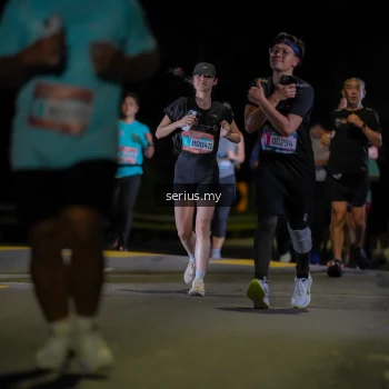 Runner Photo 3680368