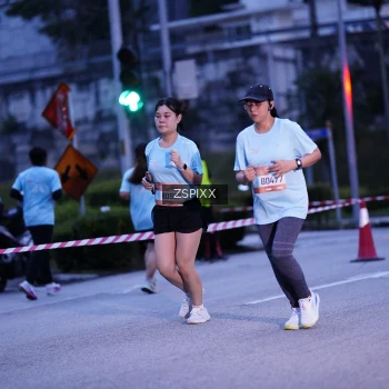 Runner Photo 3680386