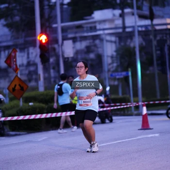 Runner Photo 3680477