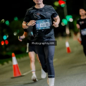 Runner Photo 3680486