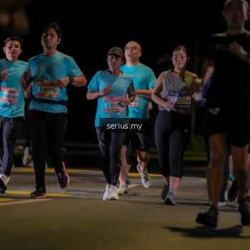 Runner Photo 3680531