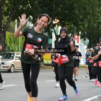 Runner Photo 3680542
