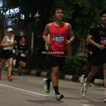 Runner Photo 3680547