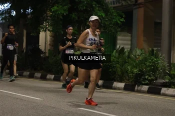Runner Photo 3680574