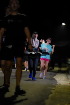 Runner Photo 3680598