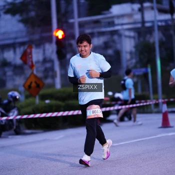 Runner Photo 3680600