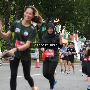 Runner Photo 3680612