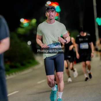 Runner Photo 3680694
