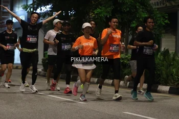Runner Photo 3680717