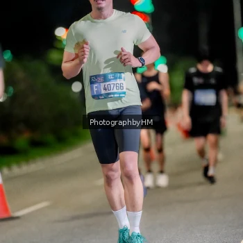 Runner Photo 3680760