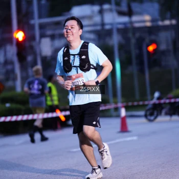 Runner Photo 3680775