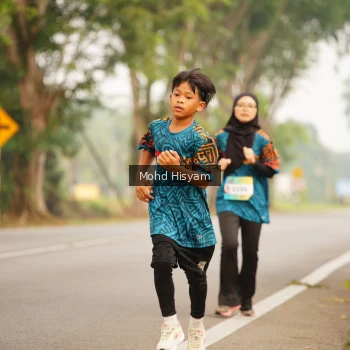 Runner Photo 3680998