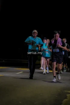 Runner Photo 3681020