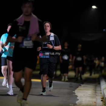 Runner Photo 3681061