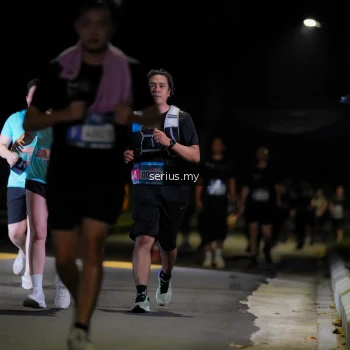 Runner Photo 3681064