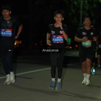 Runner Photo 3681066