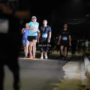 Runner Photo 3681078