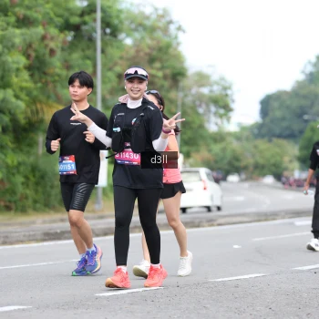 Runner Photo 3681085