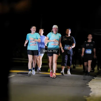 Runner Photo 3681098