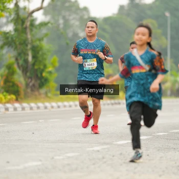 Runner Photo 3681101