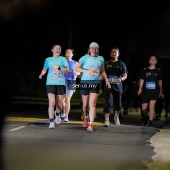 Runner Photo 3681102