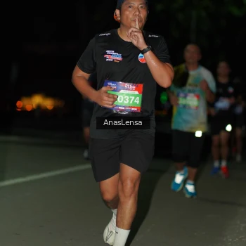 Runner Photo 3681120