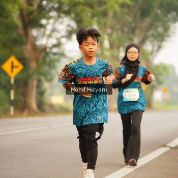 Runner Photo 3681125