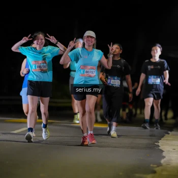 Runner Photo 3681155